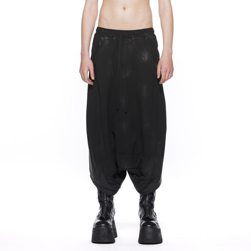 JULIUS 917PAM27 Black / Gravity Crotch Pants